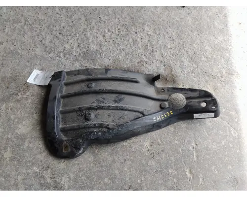 FREIGHTLINER CASCADIA 126 FENDER, SPLASH SHIELDGUARD