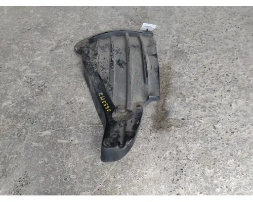 FREIGHTLINER CASCADIA 126 FENDER, SPLASH SHIELDGUARD