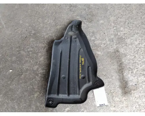 FREIGHTLINER CASCADIA 126 FENDER, SPLASH SHIELDGUARD