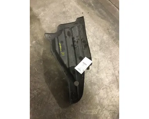 FREIGHTLINER CASCADIA 126 FENDER, SPLASH SHIELDGUARD