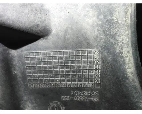 FREIGHTLINER CASCADIA 126 FENDER, SPLASH SHIELDGUARD