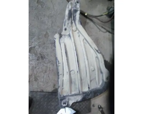 FREIGHTLINER CASCADIA 126 FENDER, SPLASH SHIELDGUARD