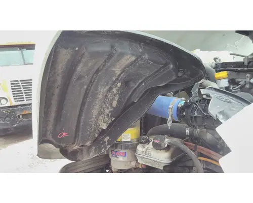 FREIGHTLINER CASCADIA 126 FENDER, SPLASH SHIELDGUARD