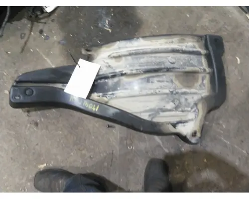 FREIGHTLINER CASCADIA 126 FENDER, SPLASH SHIELDGUARD