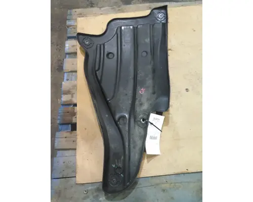 FREIGHTLINER CASCADIA 126 FENDER, SPLASH SHIELDGUARD