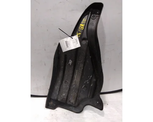 FREIGHTLINER CASCADIA 126 FENDER, SPLASH SHIELDGUARD