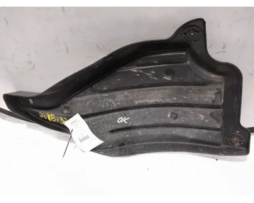 FREIGHTLINER CASCADIA 126 FENDER, SPLASH SHIELDGUARD