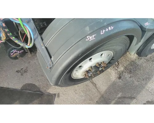 FREIGHTLINER CASCADIA 126 FENDER ASSEMBLY, REAR