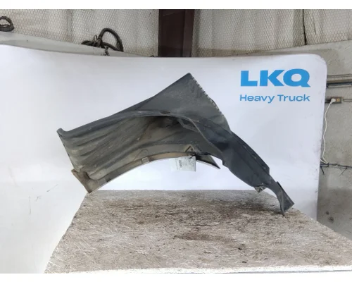 FREIGHTLINER CASCADIA 126 FENDER EXTENSION