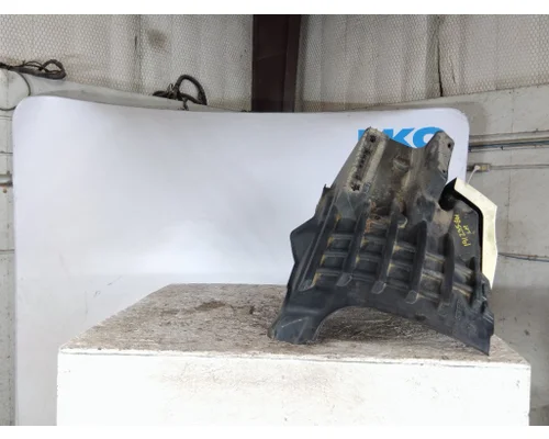 FREIGHTLINER CASCADIA 126 FENDER EXTENSION