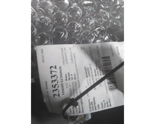 FREIGHTLINER CASCADIA 126 FENDER EXTENSION