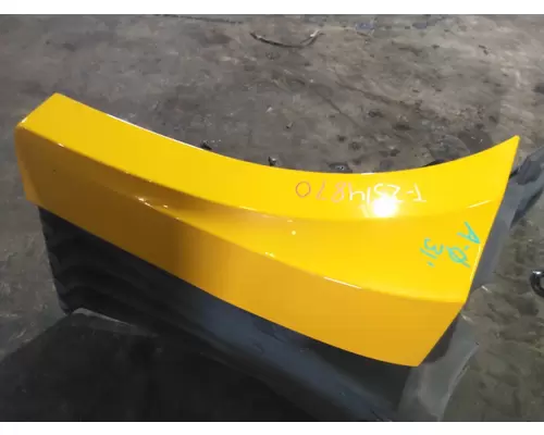 FREIGHTLINER CASCADIA 126 FENDER EXTENSION