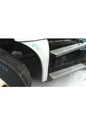 FREIGHTLINER CASCADIA 126 FENDER EXTENSION
