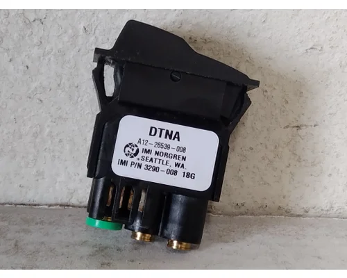 FREIGHTLINER CASCADIA 126 FIFTH WHEEL SLIDE SWITCH