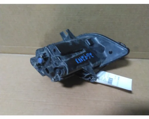FREIGHTLINER CASCADIA 126 FOG LIGHT