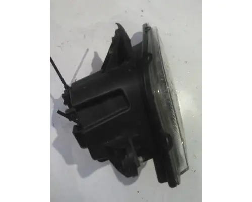 FREIGHTLINER CASCADIA 126 FOG LIGHT