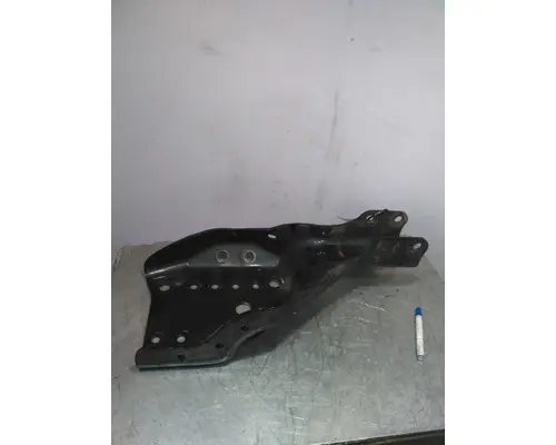 FREIGHTLINER CASCADIA 126 FRAME HORN