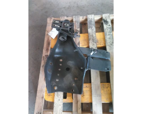FREIGHTLINER CASCADIA 126 FRAME HORN