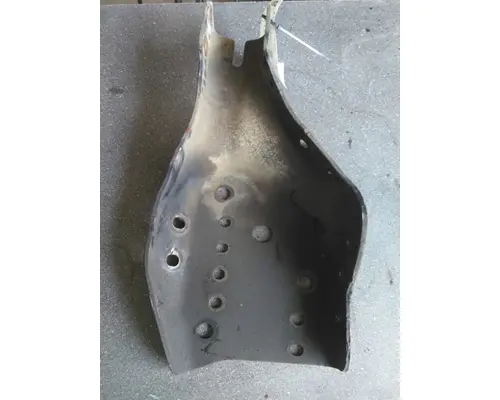FREIGHTLINER CASCADIA 126 FRAME HORN