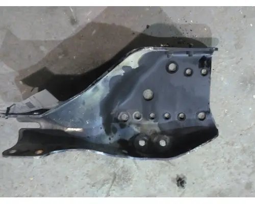 FREIGHTLINER CASCADIA 126 FRAME HORN