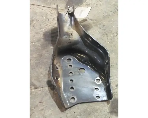 FREIGHTLINER CASCADIA 126 FRAME HORN