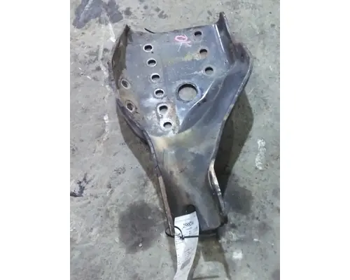 FREIGHTLINER CASCADIA 126 FRAME HORN