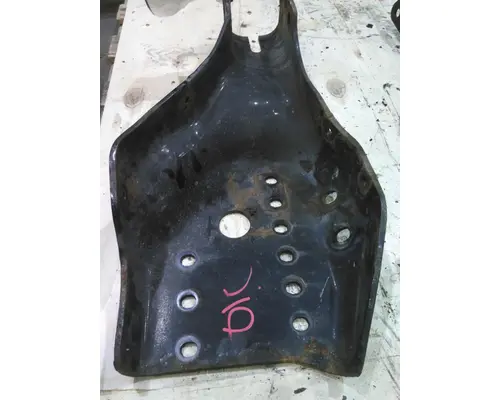 FREIGHTLINER CASCADIA 126 FRAME HORN
