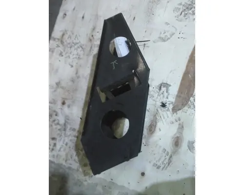 FREIGHTLINER CASCADIA 126 FRAME STEP