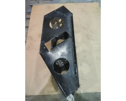 FREIGHTLINER CASCADIA 126 FRAME STEP