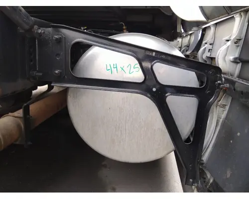 FREIGHTLINER CASCADIA 126 FUEL TANK