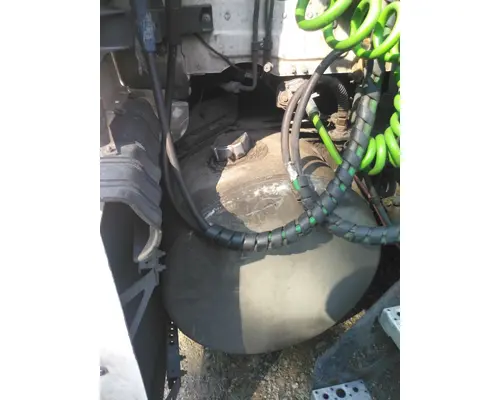 FREIGHTLINER CASCADIA 126 FUEL TANK