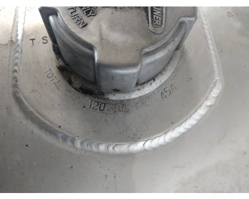 FREIGHTLINER CASCADIA 126 FUEL TANK