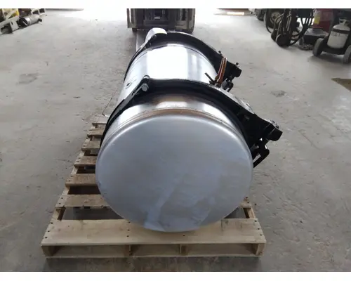 FREIGHTLINER CASCADIA 126 FUEL TANK