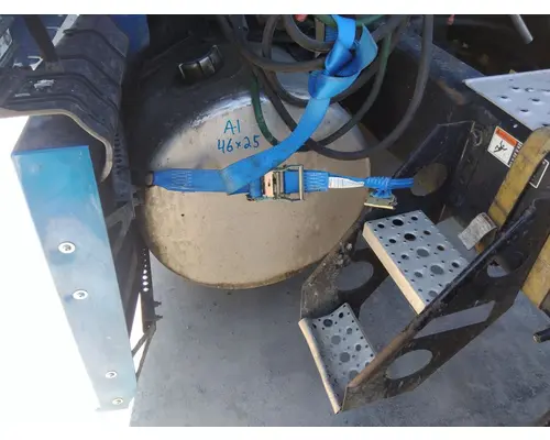 FREIGHTLINER CASCADIA 126 FUEL TANK