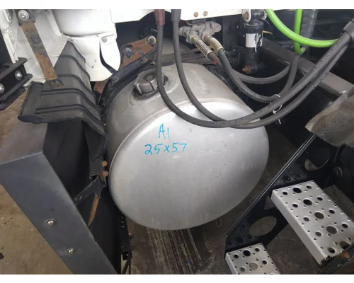 FREIGHTLINER CASCADIA 126 FUEL TANK