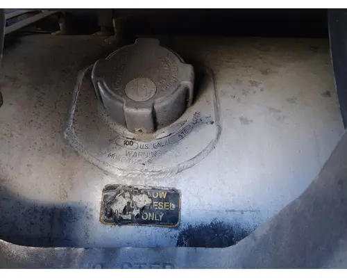 FREIGHTLINER CASCADIA 126 FUEL TANK