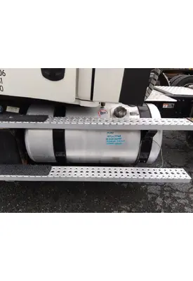 FREIGHTLINER CASCADIA 126 FUEL TANK
