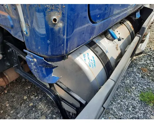 FREIGHTLINER CASCADIA 126 FUEL TANK