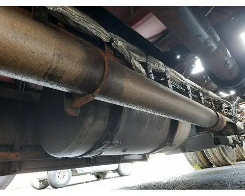 FREIGHTLINER CASCADIA 126 FUEL TANK