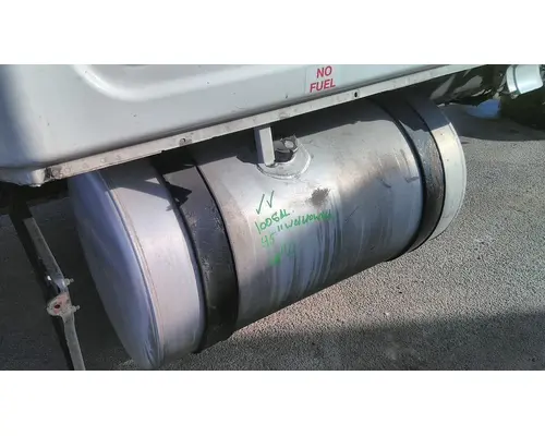 FREIGHTLINER CASCADIA 126 FUEL TANK