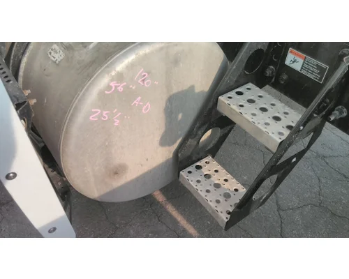 FREIGHTLINER CASCADIA 126 FUEL TANK