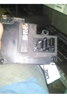 FREIGHTLINER CASCADIA 126 FUSE BOX