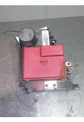 FREIGHTLINER CASCADIA 126 FUSE BOX