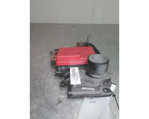 FREIGHTLINER CASCADIA 126 FUSE BOX