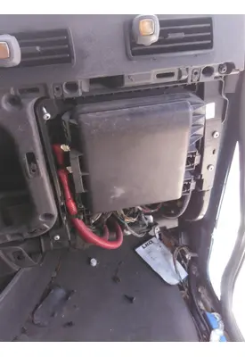 FREIGHTLINER CASCADIA 126 FUSE BOX