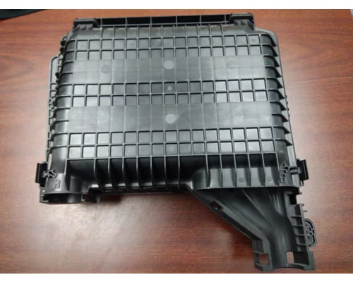 FREIGHTLINER CASCADIA 126 FUSE BOX