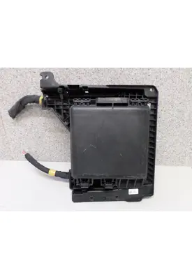 FREIGHTLINER CASCADIA 126 FUSE BOX