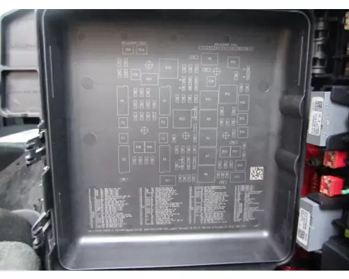 FREIGHTLINER CASCADIA 126 FUSE BOX