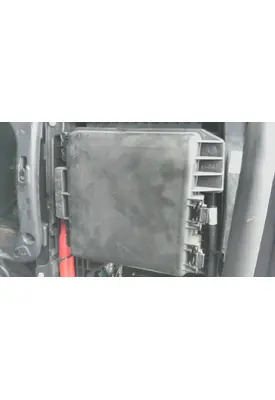 FREIGHTLINER CASCADIA 126 FUSE BOX