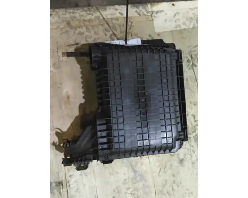 FREIGHTLINER CASCADIA 126 FUSE BOX